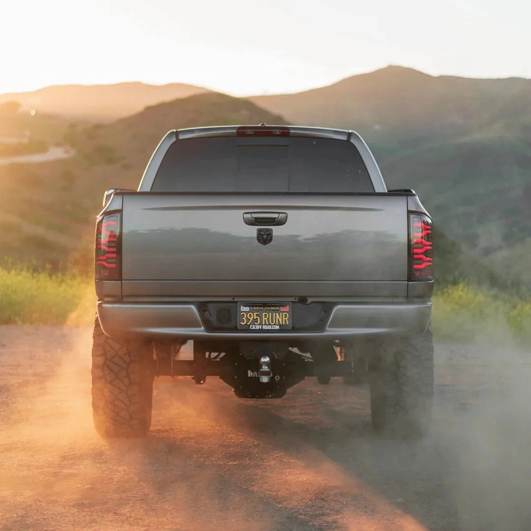 02-06 Dodge Ram 1500/03-06 Dodge Ram 2500/3500 Truck LUXX-Series LED Tail Lights Alpha-Black