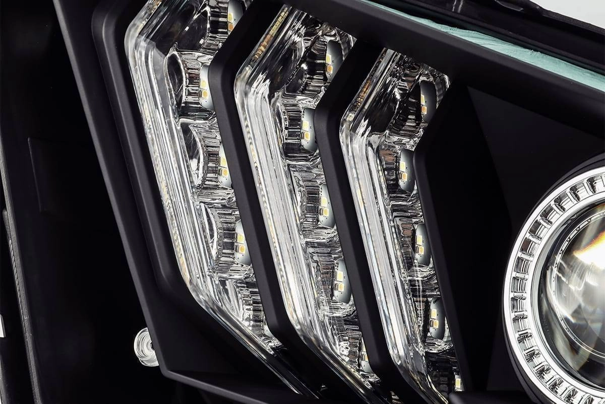 10-12 Ford Mustang LUXX-Series LED Projector Headlights Black