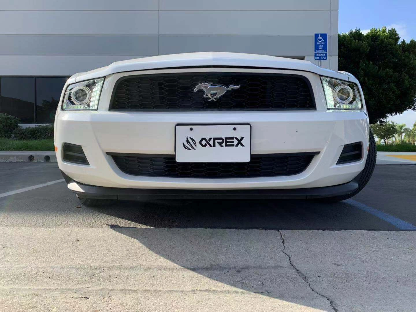 10-12 Ford Mustang LUXX-Series LED Projector Headlights Black