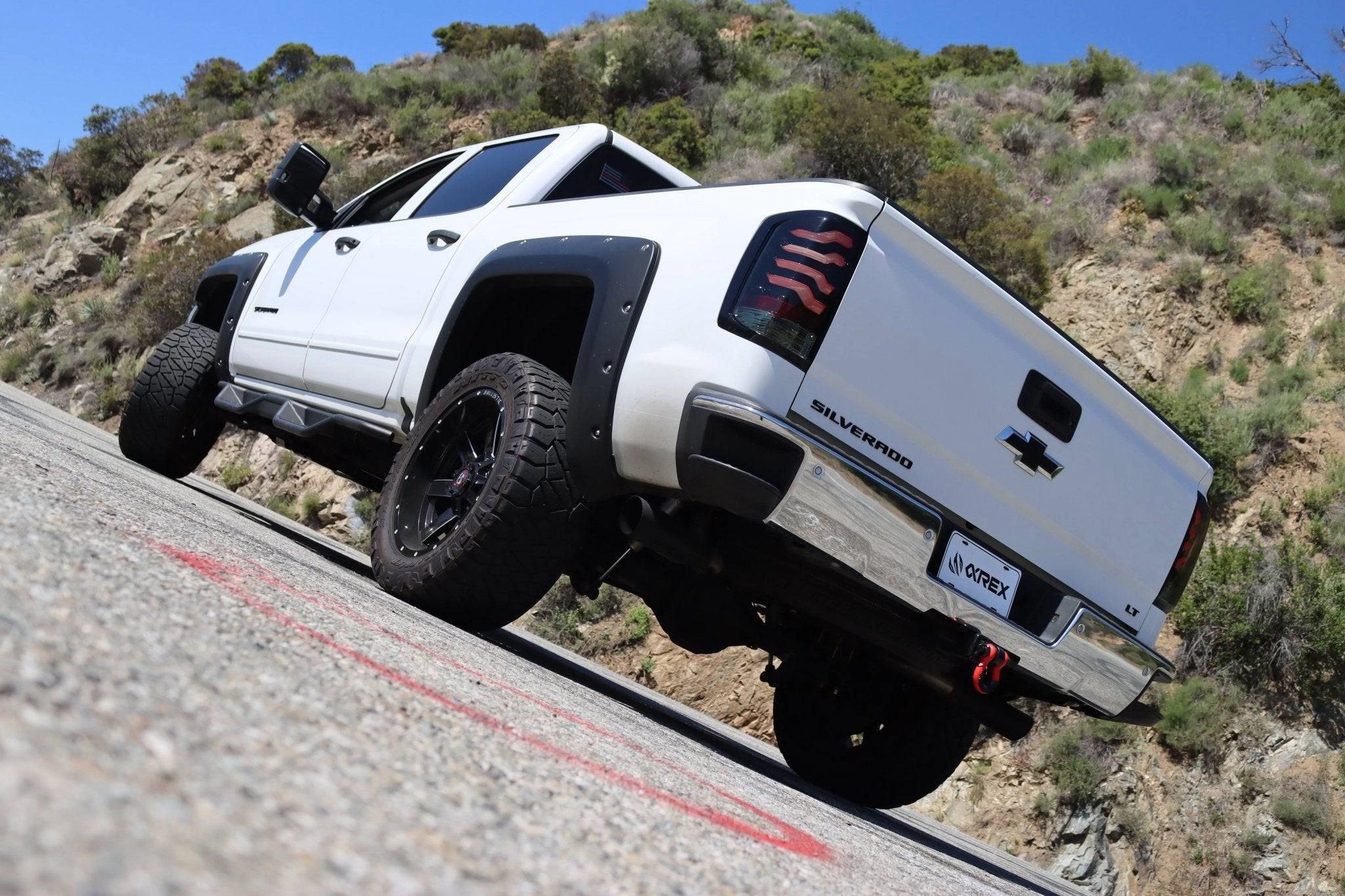 14-18 Chevrolet Silverado 1500 / 15-19 Silverado 2500HD/3500HD / 15-19 GMC Sierra 3500HD Dually PRO-Series LED Tail Lights Red Smoke