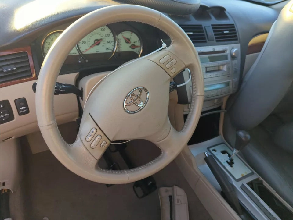 2004 2005 2006 TOYOTA SOLARA Driver Steering Wheel WITH AIRB