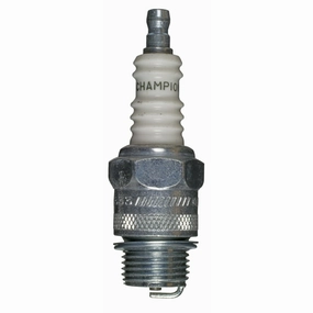 D9 Champion Fall/Winter Spark Plug, 1-pk