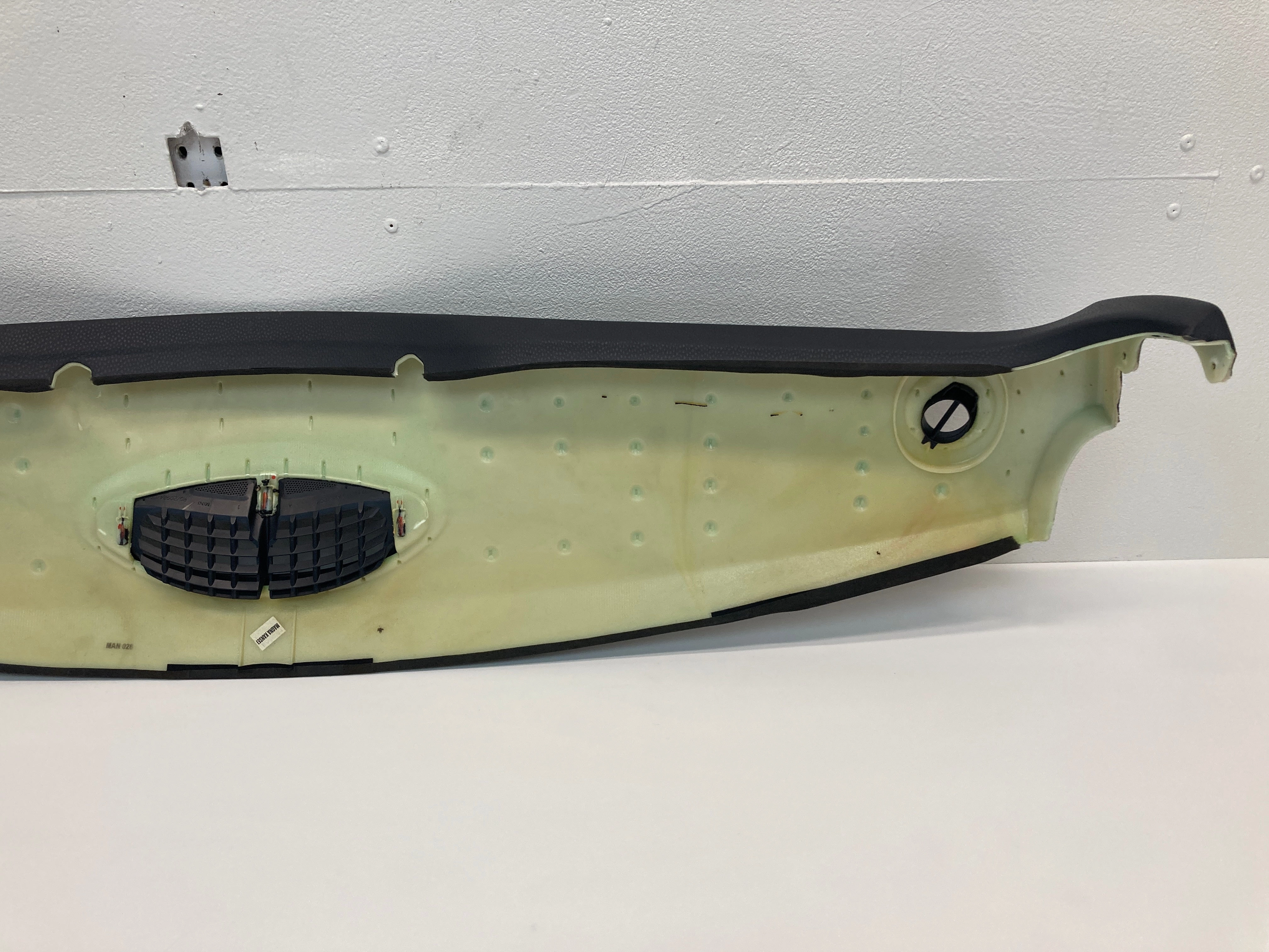 Mini Cooper Dashboard Trim Panel  51457055523 02-04 R50 R53 374