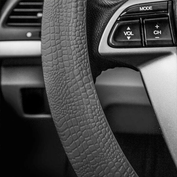 Snake Pattern Silicone steering wheel cover Gray