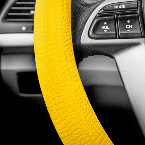 Snake Pattern Silicone steering wheel cover Yellow